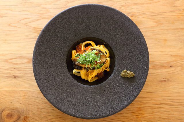 4. 雲丹のクリームパスタ・鮑のソテー
～鮑の肝を使ったタプナードを添えて～